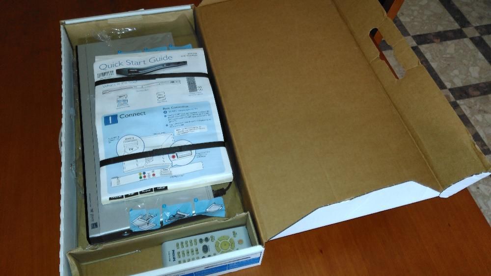 Leitor divx e DVD Phillips64740762463619123