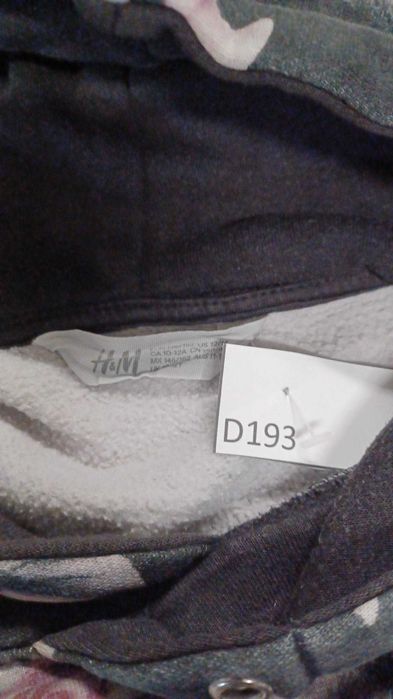 D/193 Bluza z kapturem przez głowę H&M  r. 146/152