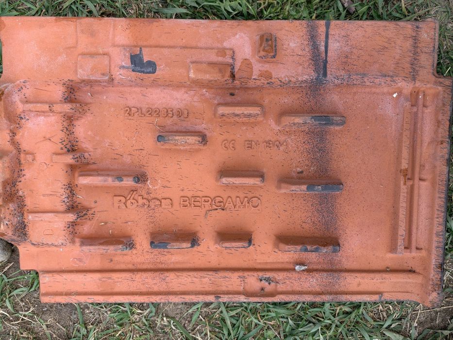 Dachówka ceramiczna płaska Röben Bergamo ok 270 szt