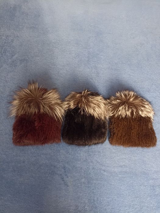 Шапка хутряна кролик з чорнобуркою на трикотажній основі