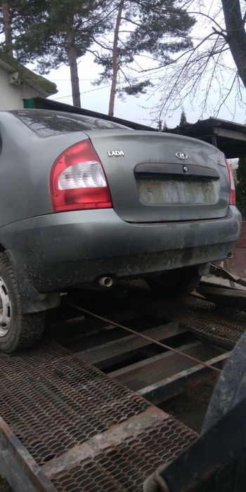 задня частина кузова ваз каліна