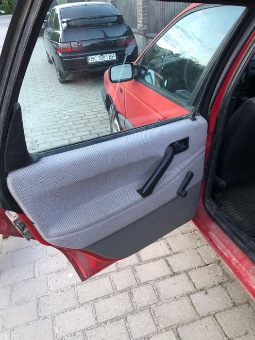 продається volkswagen passat