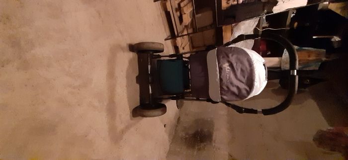 Детская коляска зима лето.