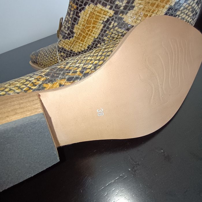 Botas Ruika 38 como novas