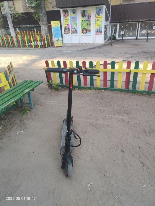 Элекро самокат iscooter i9
