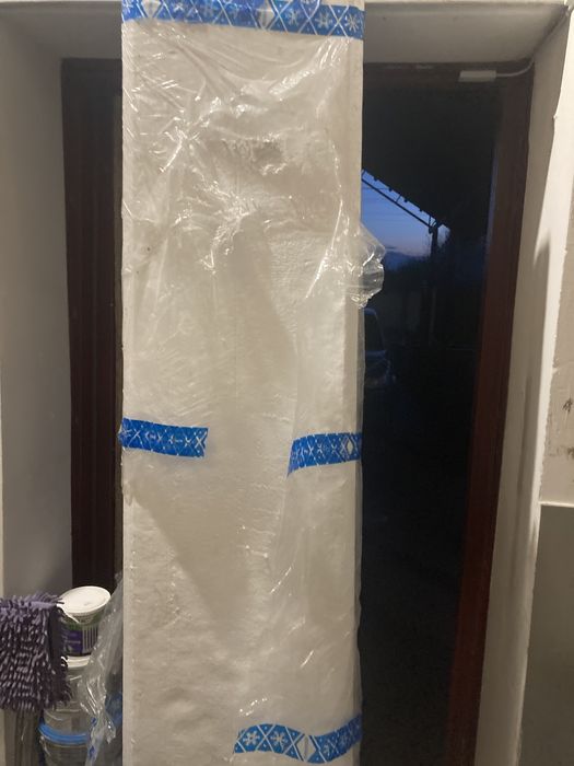 Подоконник пенопластовый с уплотнителем