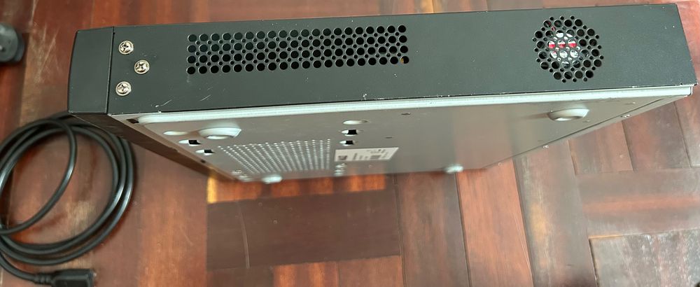 MAZi HSVR-16HTP 16 channel cctv dvr + 4tb Toshiba Hdd