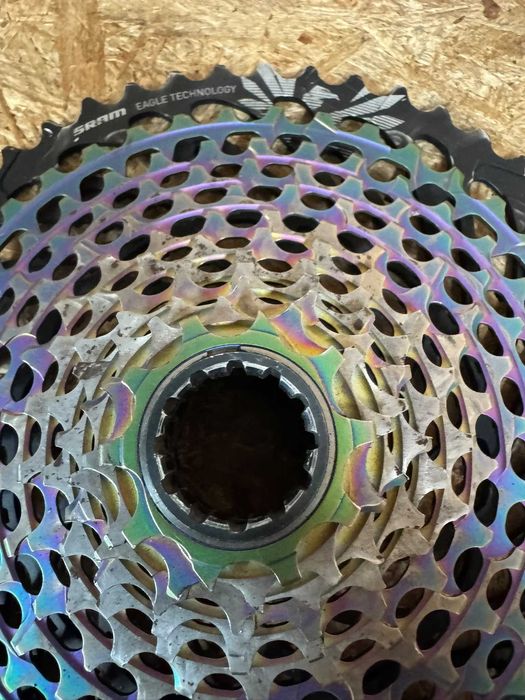 Kaseta rowerowa Sram XX1 XG-1299 12SP 10-50T Rainbow Eagle AXS