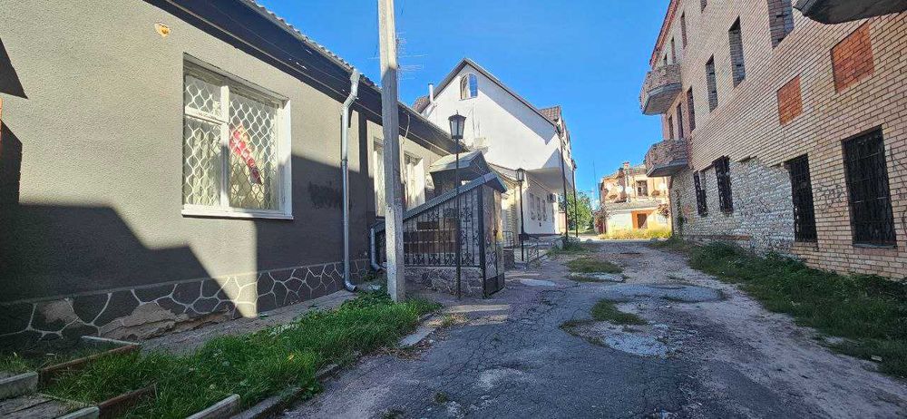 Продаж комерційного приміщення 93м2, Центр