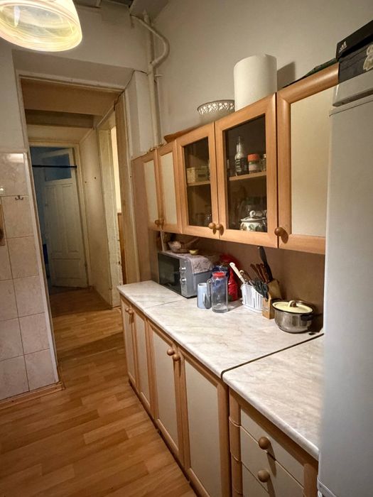 Продам 2 х . ком. Каменское , правый берег , Сталинка