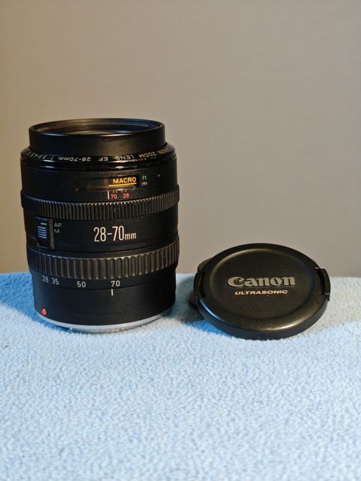 Canon EF 28-70mm 3.5-4.5 ii