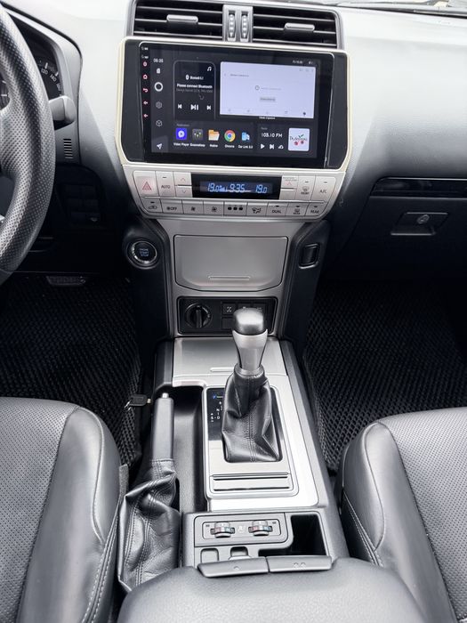 Toyota Prado 2019 4.0 газ бензин 140тыс.км официальная