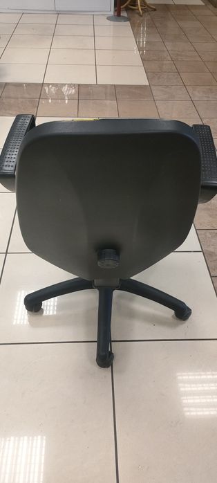 Krzesło biurowe "Under Construction"