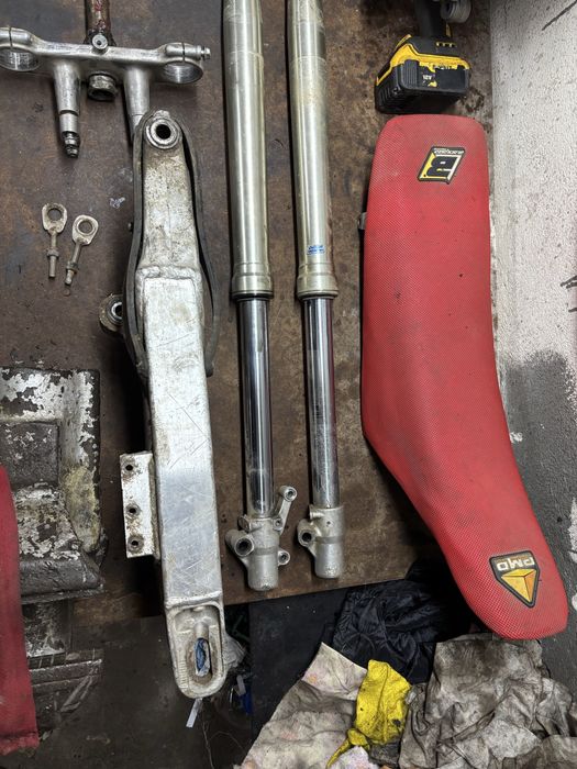 Honda CR 80 85 czesci sprzeglo cylinder skrzynia kartery  zaplon