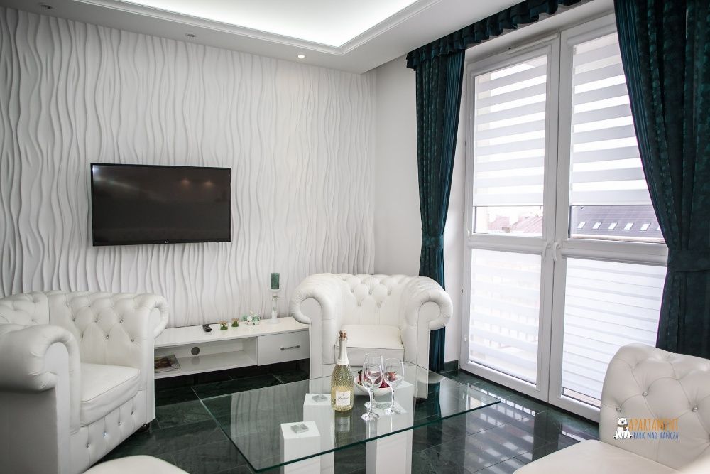 ROYAL APARTMENT w centrum Suwałk, KLIMATYZACJA, NA DOBY !!! Kwatera Lux