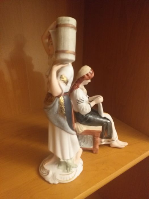 Dwie zapracowane kobiety