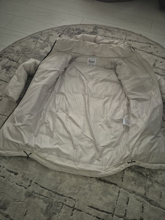 Курточка зимова         .