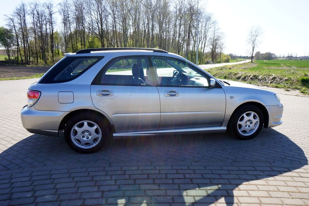 Subaru Impreza 2.0 benzyna Automat