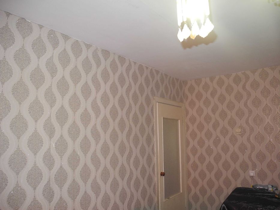 Продається трикімнатна квартира в центрі міста