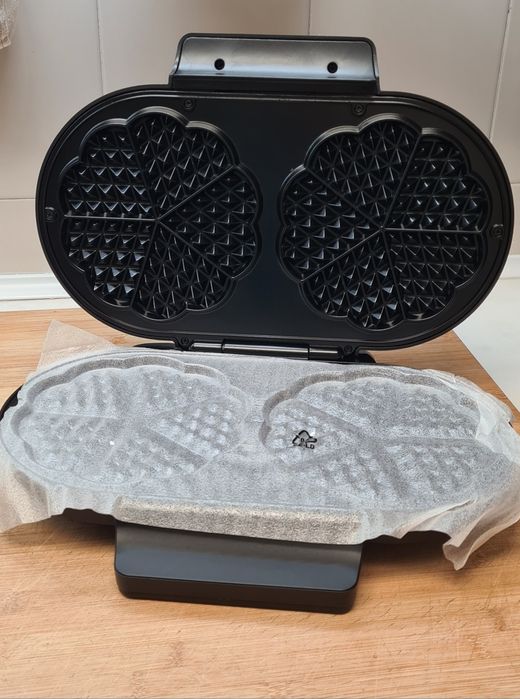 Máquina de Waffles Severin dupla429169361395404802
