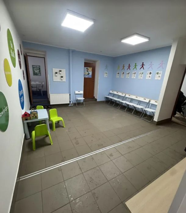 Продаж комерційного приміщення на вул. Київська, площа 106 кв.м