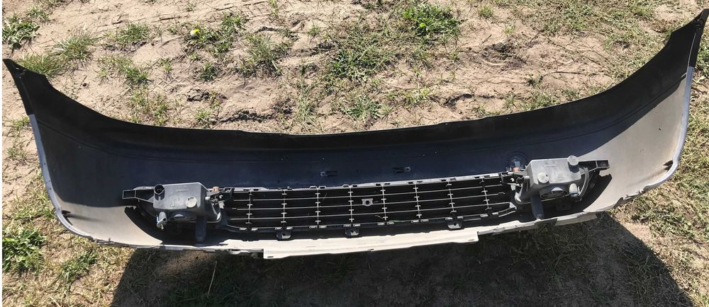 Zderzak przedni przód Opel Zafira A Z151