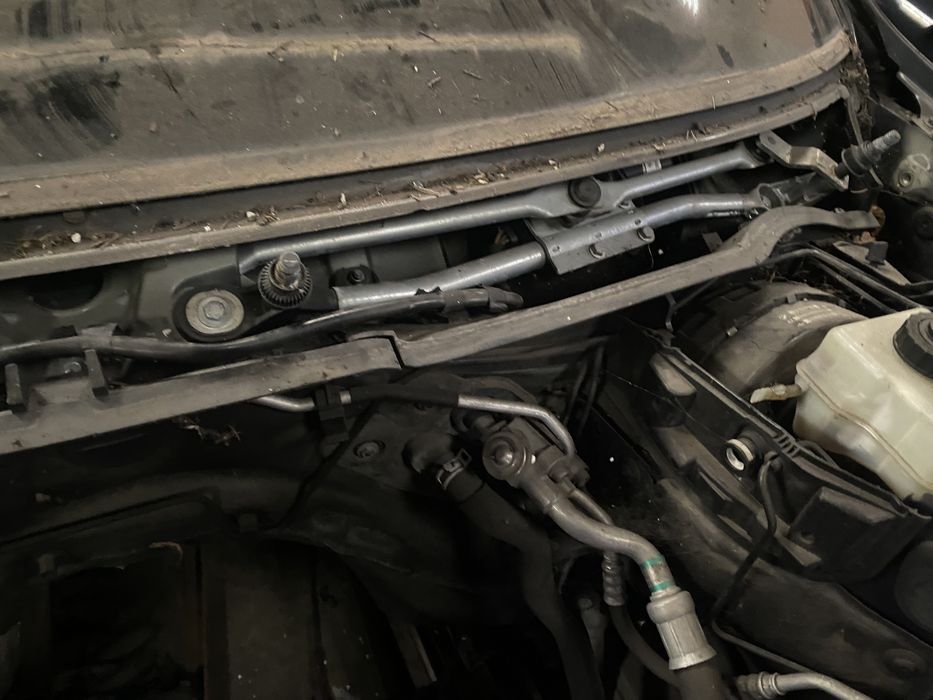 Motor limpa vidros bmw 120d (e87)