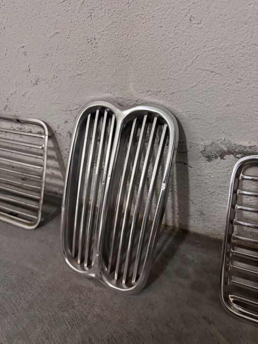 Grelha metalica bmw e10 1602 2002