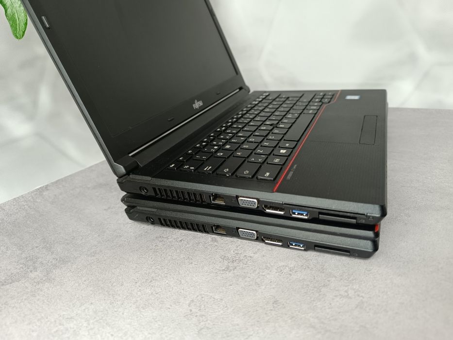 Ноутбук Fujitsu LIFEBOOK E546/i3-6100U/8/128/14 "HD/Гарантія
