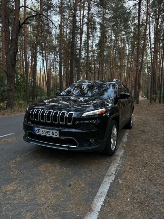 Jeep Cherokee 2014 3.2 Limited