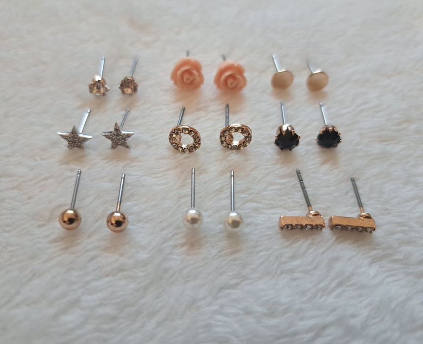 Zestaw 9 par kolczyków H&M