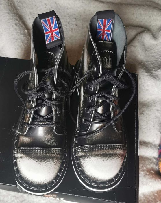 Nowe glany Steady's 37