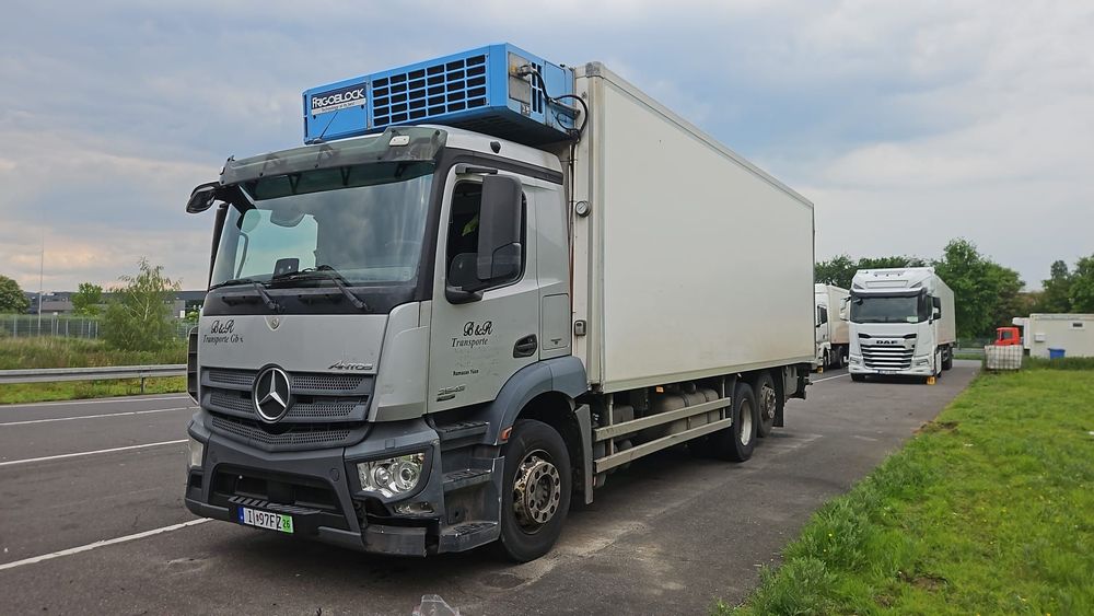 Mercedes-Benz