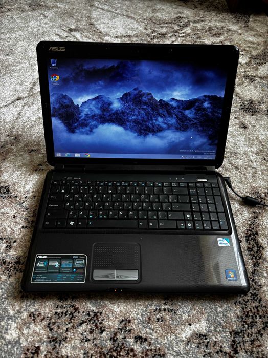 Ноутбук Asus K50IJ в ідеальному стані