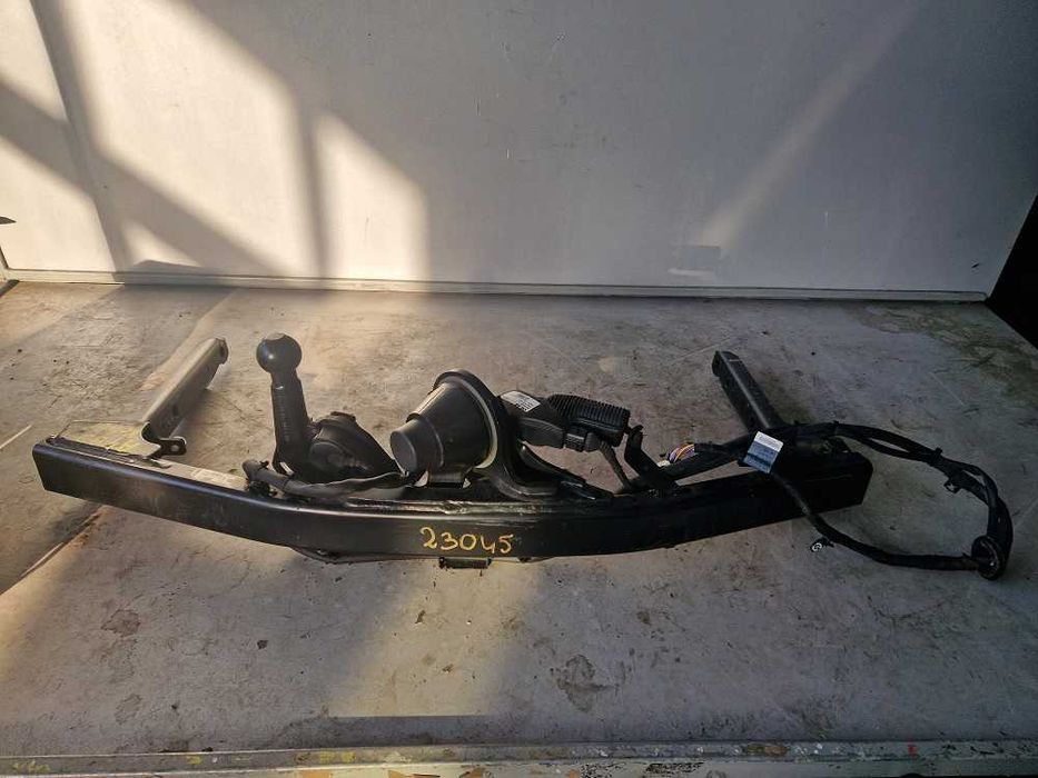 Audi A4 B9 8W 15r.- Kombi Hak Holowniczy