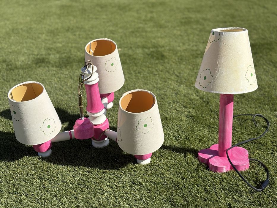 Conjunto de candeeiro de mesa e de teto