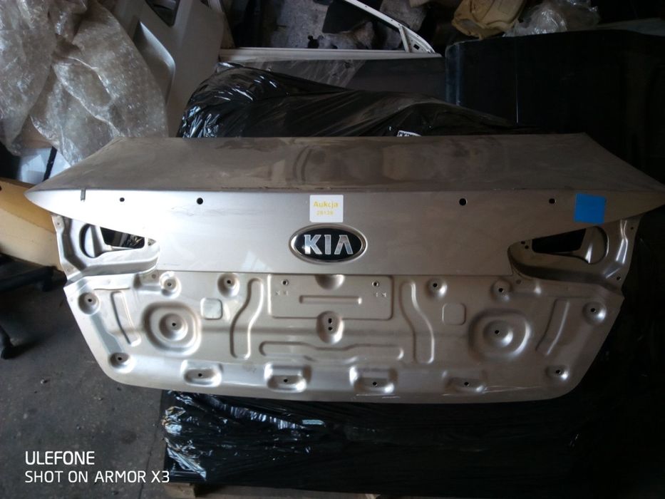 Кришка багажника Kia Optima