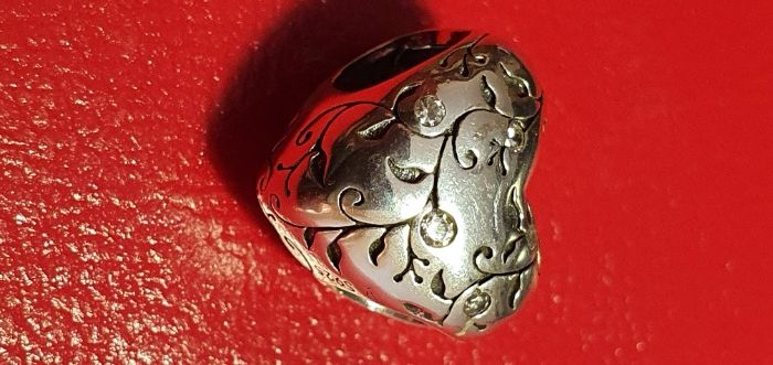 Jóia Conta Prata Esterlina (Prata d'Lei) S925 Conta Coração Flor Retro