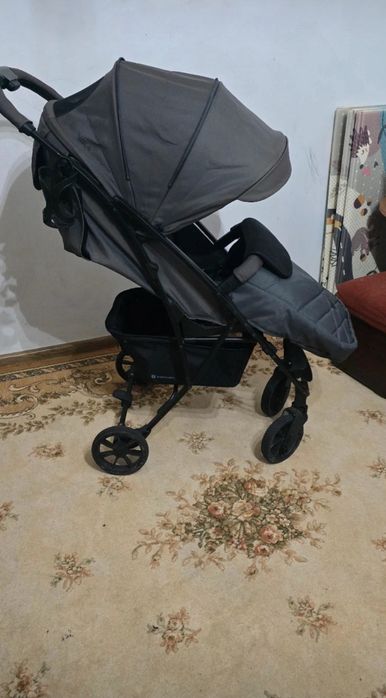 Wózek spacerowy Eurocart Volt Pro Black