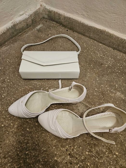 Torebka i buty biale