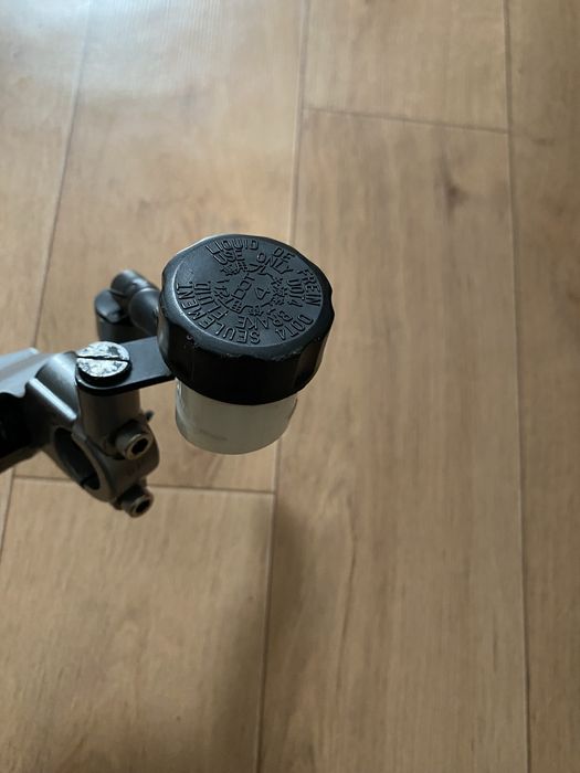 Машинка счеплення Nissin на мотоцикл