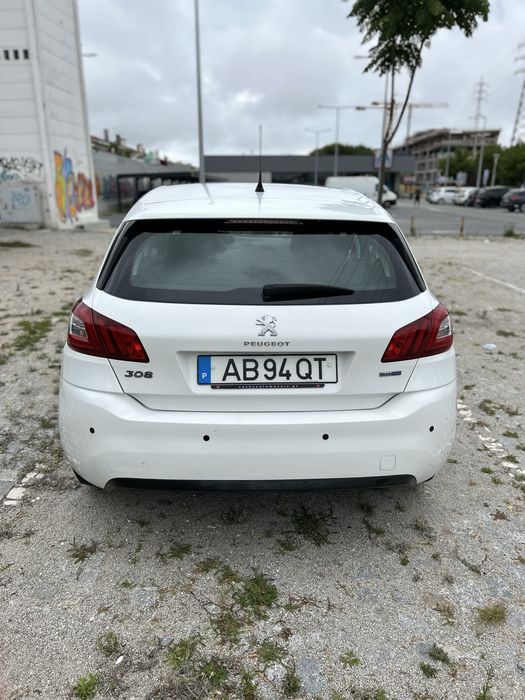 Peugeot 308 1.6 blue hdi