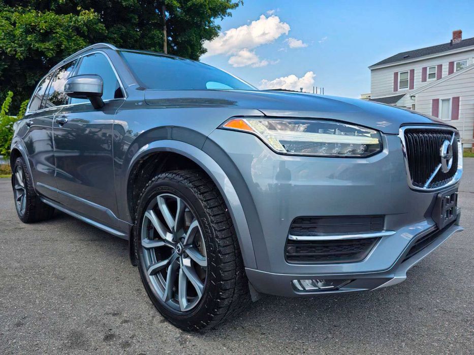 Volvo XC90 T6 Momentum      2019