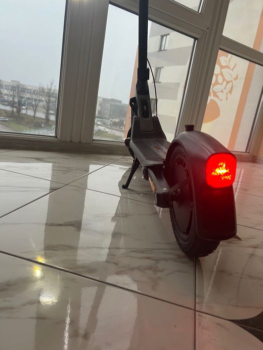 Електросамокат дорослий