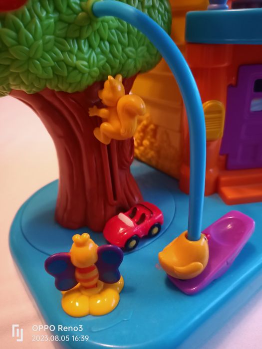 Domek z muzyką i dźwiękami