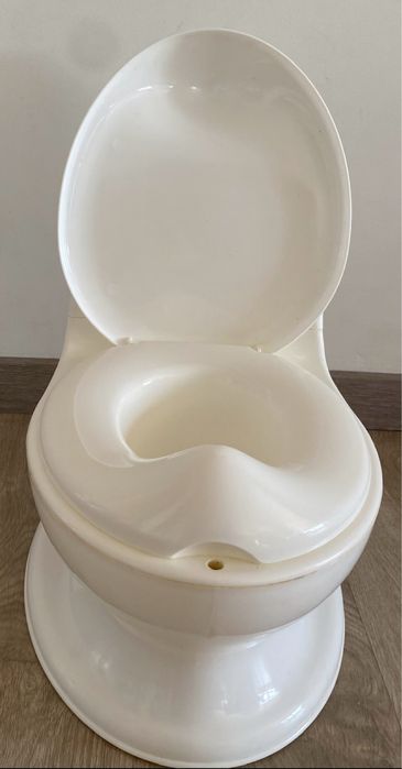 Bacio Sanita para bebe e crianca com som de descarga