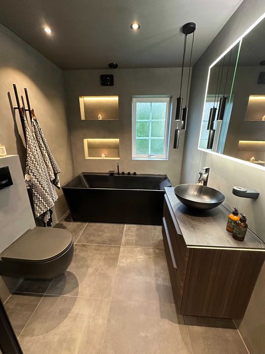 Mikrocement – nowoczesna łazienka, renowacja bez skuwania płytek