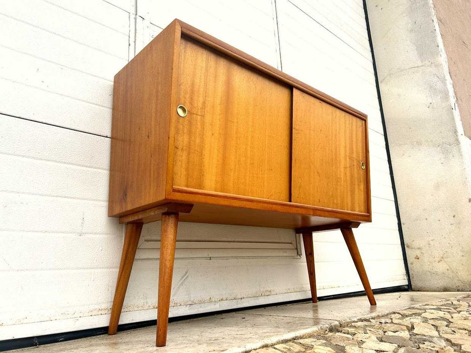 Aparador olaio vintage +99,5comp x 37prof x 80alt.