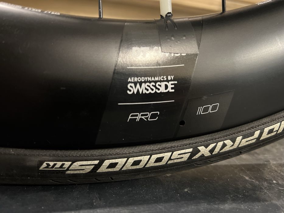 Canyon Aeroad CF SLX duraace di2 dt swiss arc1100