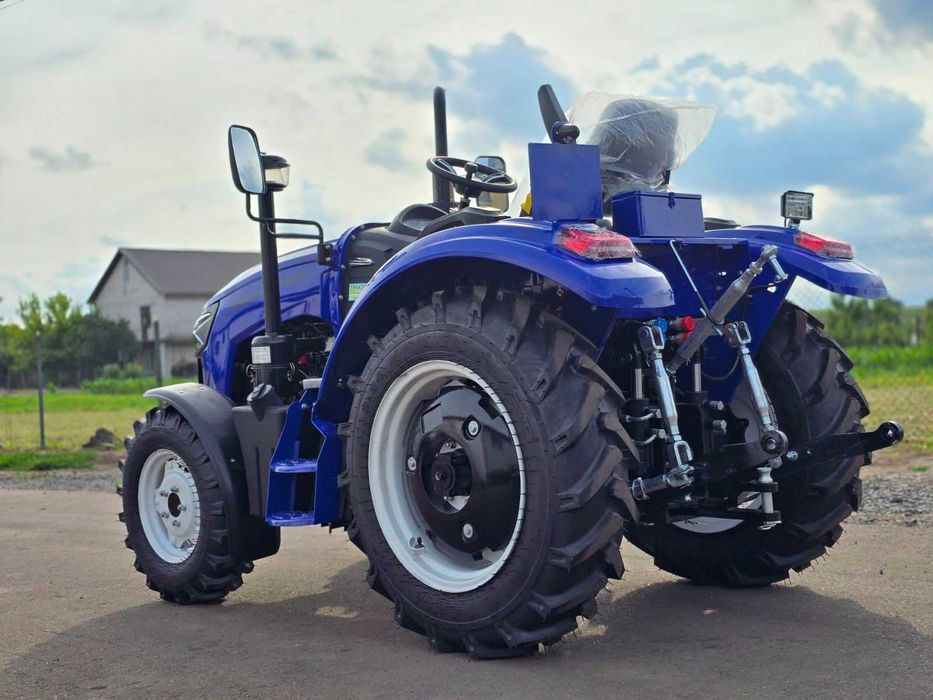 Вбивця DONGFENG 244, повнопривідний міні-трактор TERRA FENG 3524X